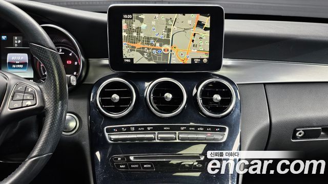 Mercedes-Benz C-Class 2017 — photo 14
