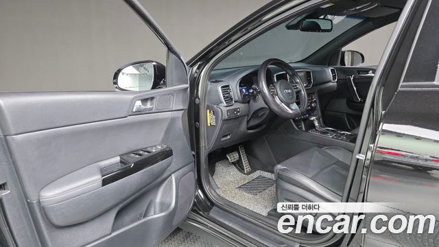 Kia Sportage 2019 — photo 11