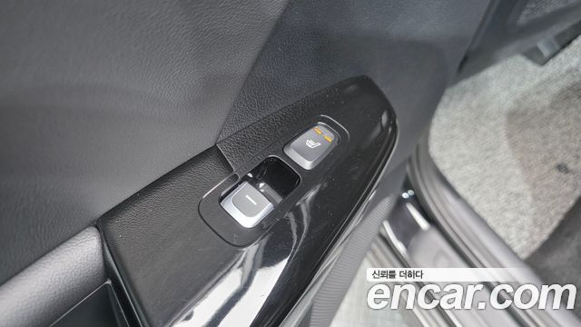 Kia Sportage 2019 — photo 18