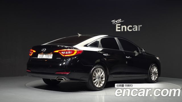 Hyundai Sonata 2015 — photo 2