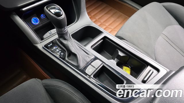 Hyundai Sonata 2015 — photo 12