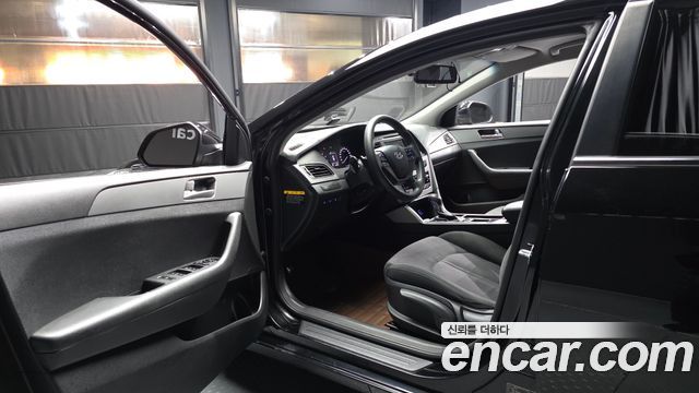 Hyundai Sonata 2015 — photo 13
