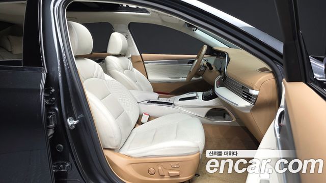 Hyundai Grandeur 2022 — photo 17