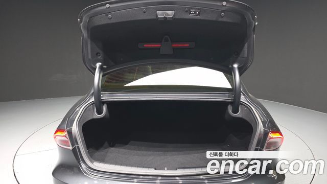 Hyundai Grandeur 2022 — photo 26