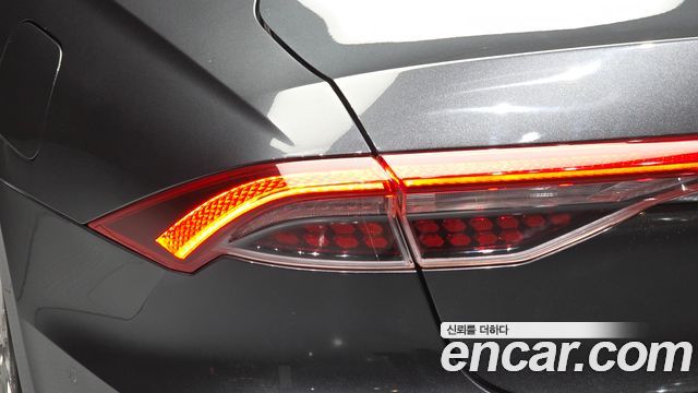 Hyundai Grandeur 2022 — photo 9