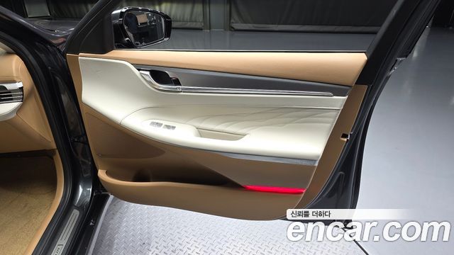 Hyundai Grandeur 2022 — photo 14