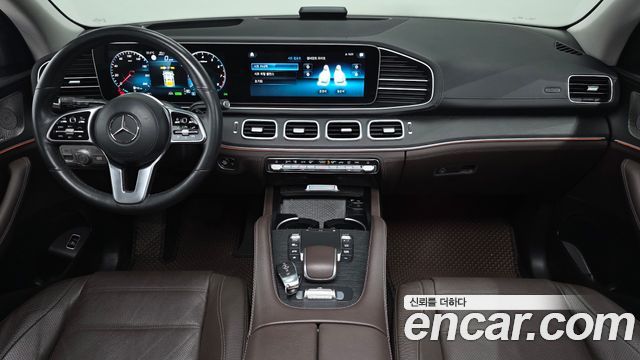 Mercedes-Benz GLE-Class 2023 — photo 7