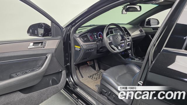 Hyundai Sonata 2018 — photo 13