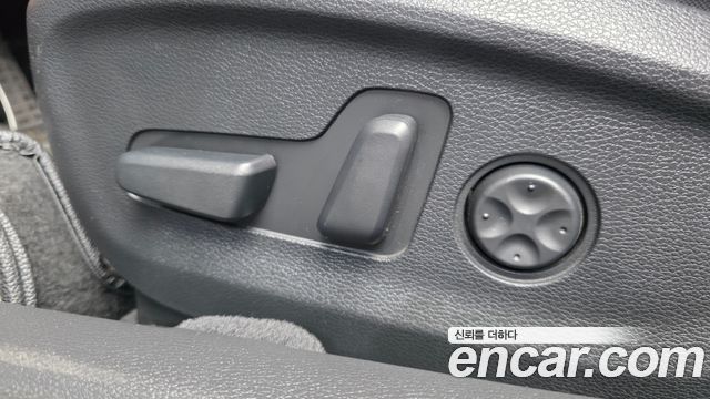 Hyundai Sonata 2018 — photo 30
