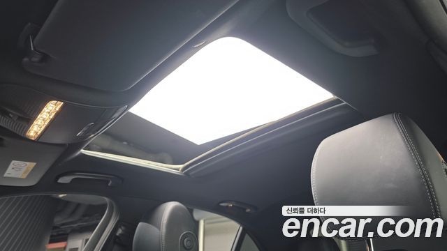 Mercedes-Benz E-Class 2021 — photo 24