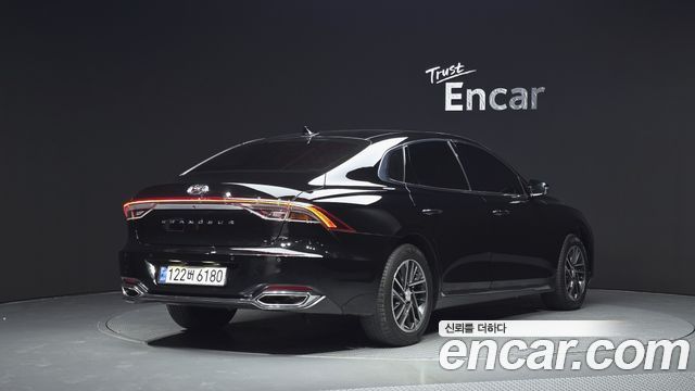 Hyundai Grandeur 2022 — photo 2