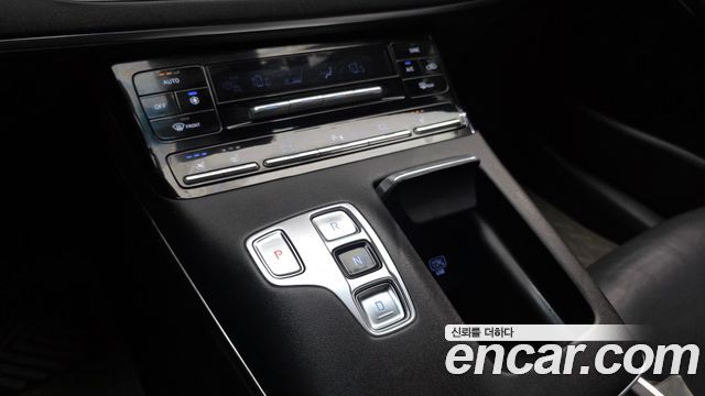 Hyundai Grandeur 2022 — photo 12