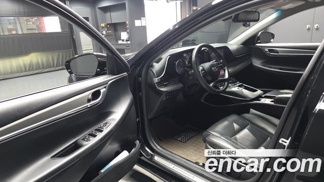 Hyundai Grandeur 2022 — photo 13