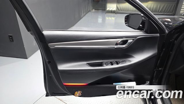 Hyundai Grandeur 2022 — photo 14