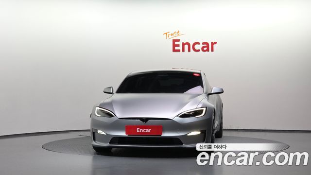 Tesla Model S 2026 — photo 3