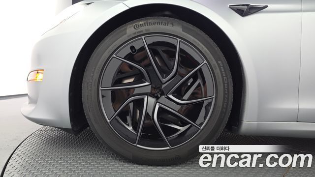Tesla Model S 2026 — photo 5