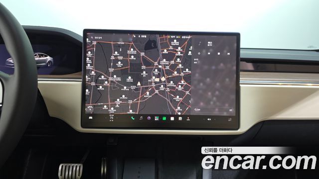 Tesla Model S 2026 — photo 20