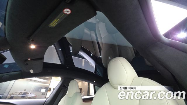 Tesla Model S 2026 — photo 25