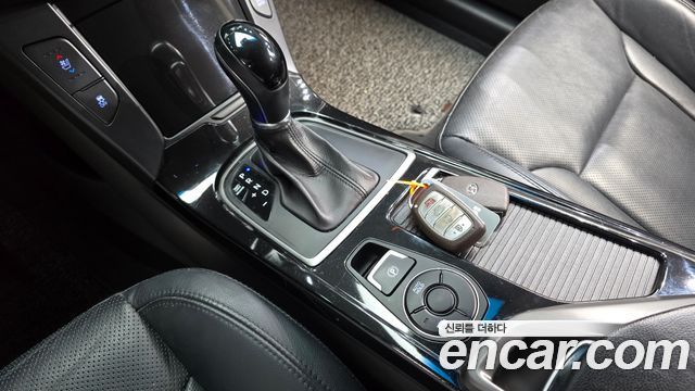 Hyundai i40 2017 — photo 9