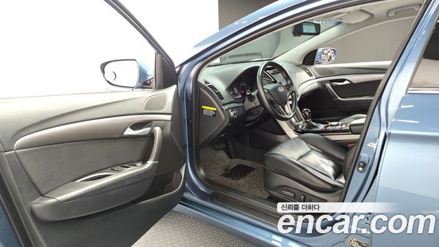 Hyundai i40 2017 — photo 10