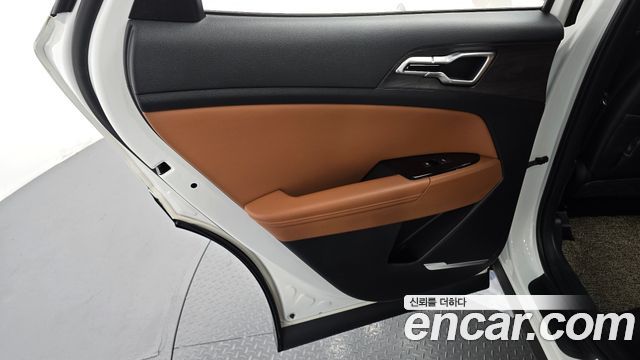 Kia Sportage 2022 — photo 15
