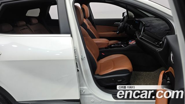 Kia Sportage 2022 — photo 16