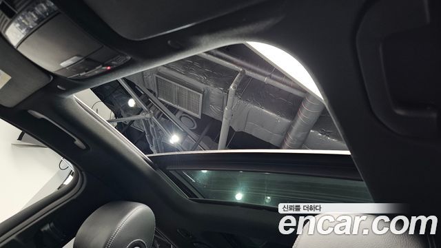 Mercedes-Benz GLC-Class 2021 — photo 24