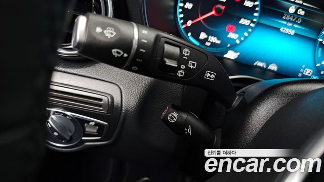 Mercedes-Benz GLC-Class 2021 — photo 34