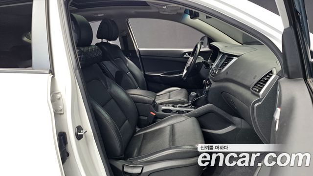 Hyundai Tucson 2016 — photo 12