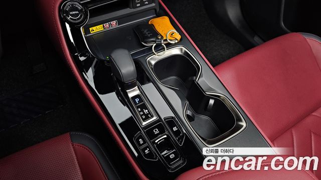 Lexus NX 2025 — photo 12