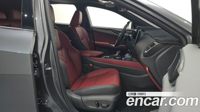Lexus NX 2025 — photo 13