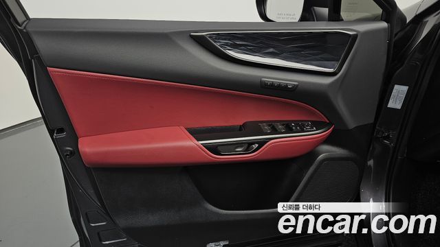 Lexus NX 2025 — photo 14