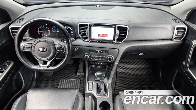 Kia Sportage 2016 — photo 10