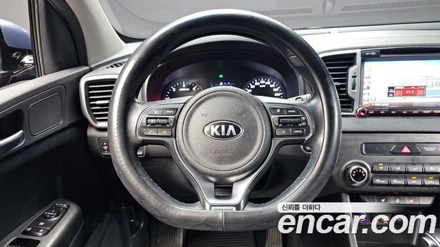 Kia Sportage 2016 — photo 19