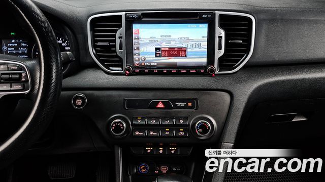 Kia Sportage 2016 — photo 20