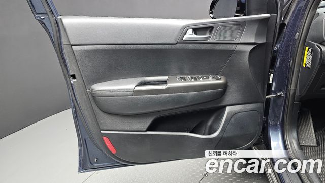 Kia Sportage 2016 — photo 14