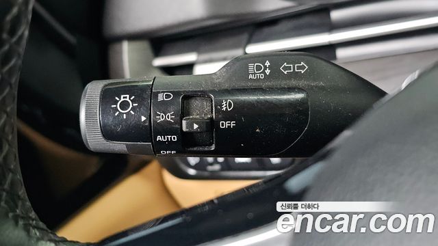 Kia Canival 2021 — photo 15