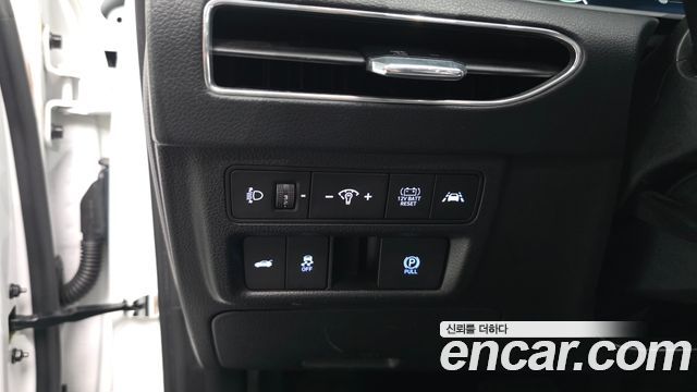 Hyundai Sonata 2022 — photo 16