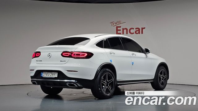 Mercedes-Benz GLC-Class 2023 — photo 2