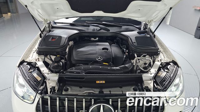 Mercedes-Benz GLC-Class 2023 — photo 6