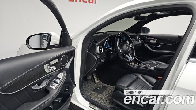 Mercedes-Benz GLC-Class 2023 — photo 13