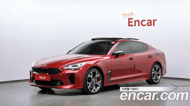 Kia Stinger 2018 — photo 1