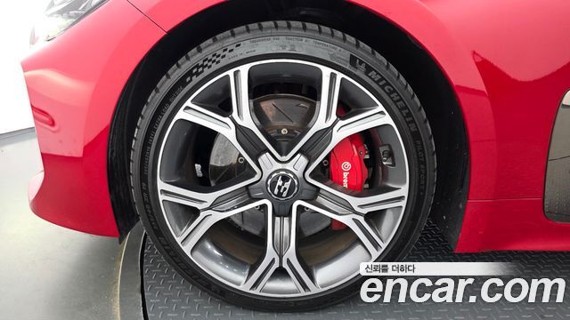 Kia Stinger 2018 — photo 5