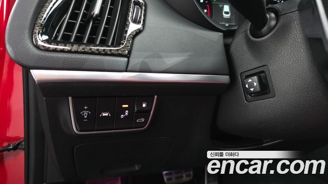 Kia Stinger 2018 — photo 25