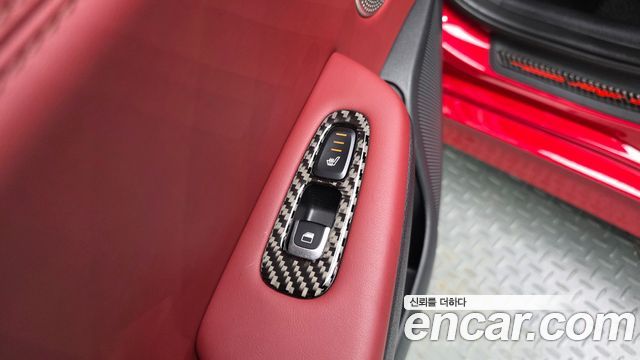 Kia Stinger 2018 — photo 26