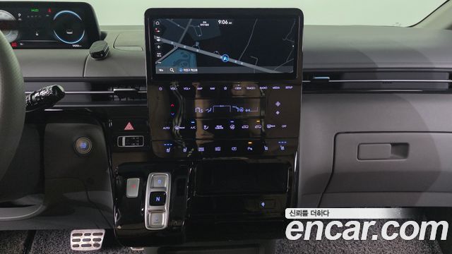 Hyundai Staria 2022 — photo 14