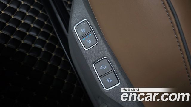 Hyundai Staria 2022 — photo 17