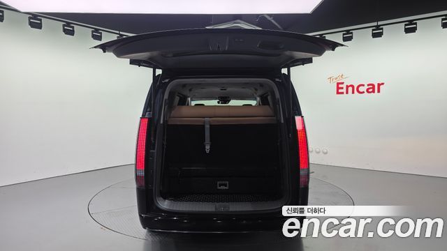 Hyundai Staria 2022 — photo 19