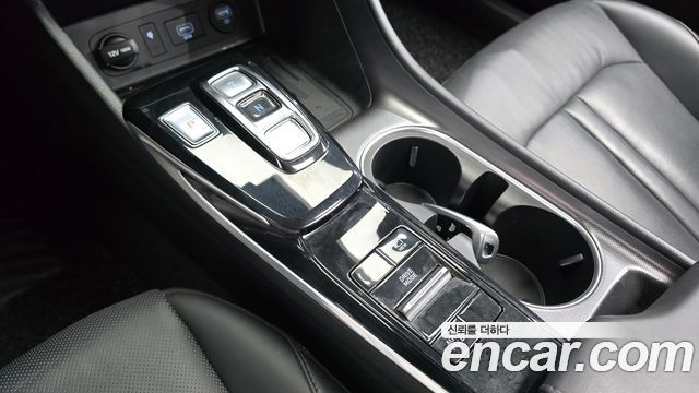 Hyundai Sonata 2020 — photo 9