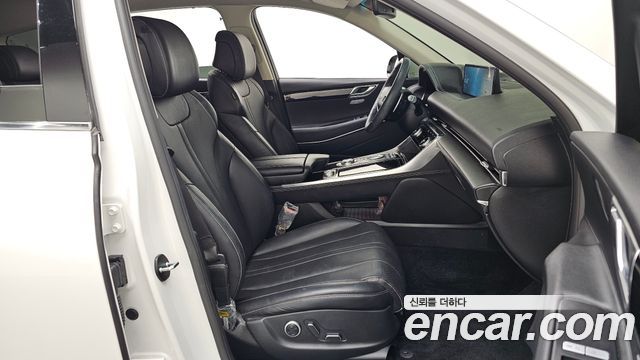 Genesis GV80 2022 — photo 17